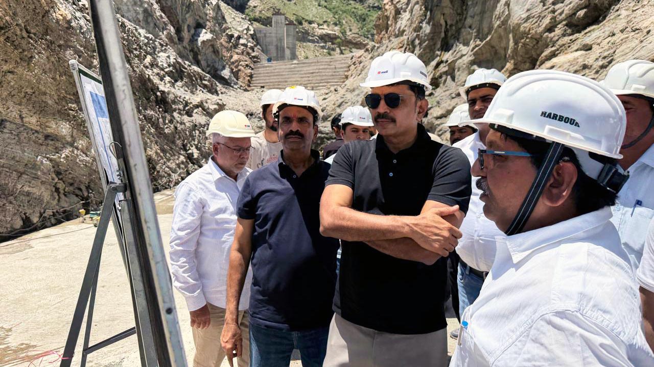 MEIL Leadership Visits Ratle Project